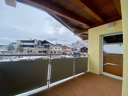 Balkon mit Ausblick im OG