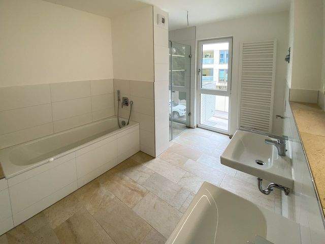Großzügige 3 -Zimmer Wohnung zu vermieten - Photo 5