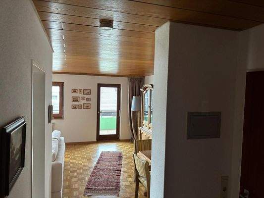 Blick ins Wohnzimmer