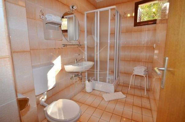 Großzügiges Badezimmer