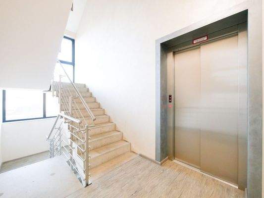 I. Obergeschoss - Treppenhaus/Aufzug