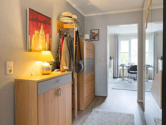 Flur zum Kinder- oder Arbeitszimmer