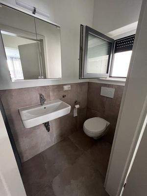 Bad mit Waschtisch.jpeg