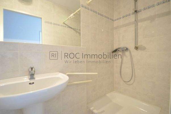 Gäste-WC mit Dusche II