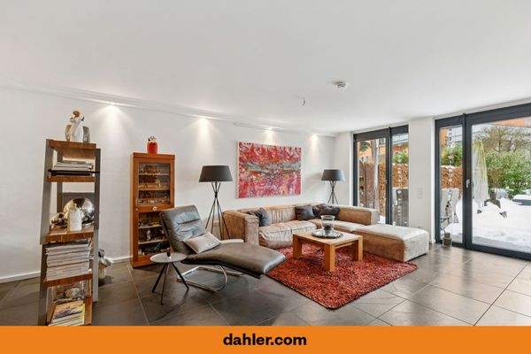 backbone_592279-A_073_HD - mit überleger