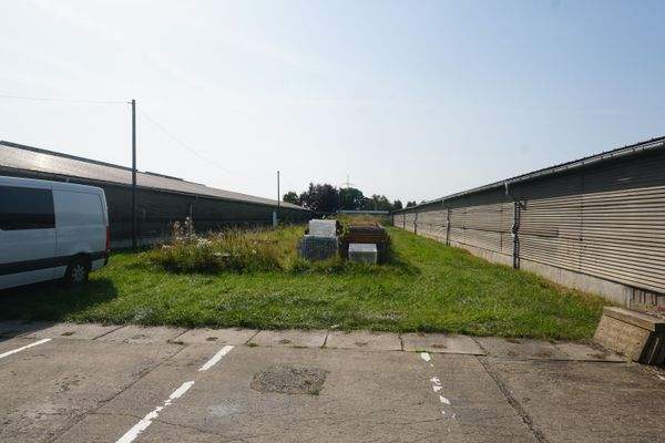 Ansicht beide Hallen 