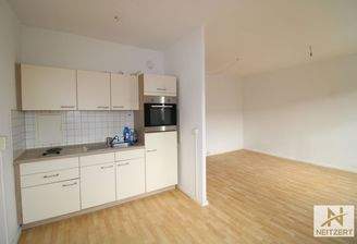 Wohn-Essbereich mit Küche