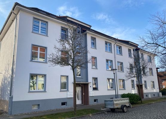 Straßenansicht.jpeg