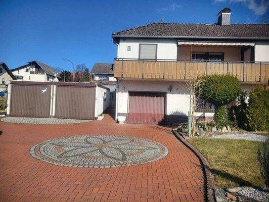 gepflasterte Hoffläche