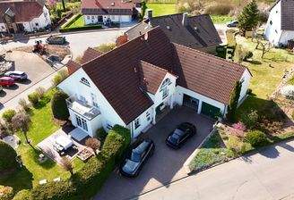 Außen Hofansicht.jpg