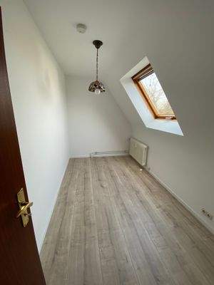 Haupthaus Büro/ Kind