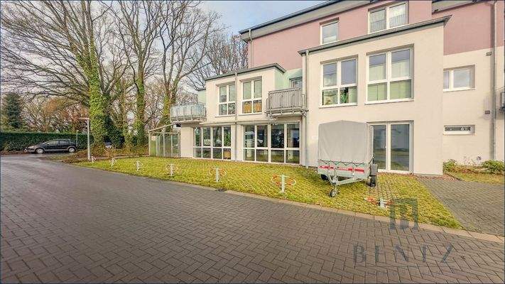 Gewerbe mit PKW-Stellflächen