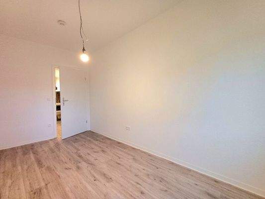 20251128_101101_resized