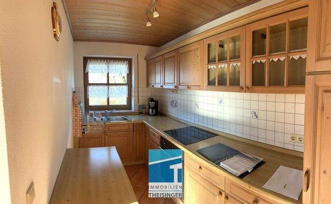 Küche m. Einbauküche