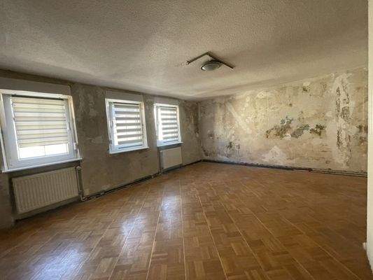 Wohn-/ Ess- und Kochbereich OG