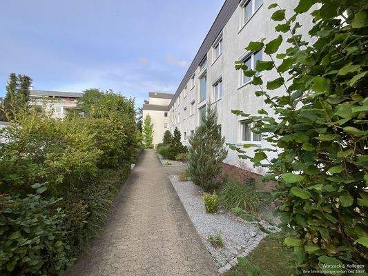 Fußweg zum Hauseingang