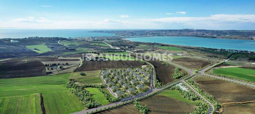 Luxury Houses with Extensive Amenities in Istanbul Buyukcekmece