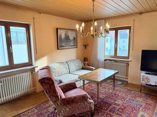 OG Wohnzimmer Bild 1 - Immobilien Baumeister Neubu