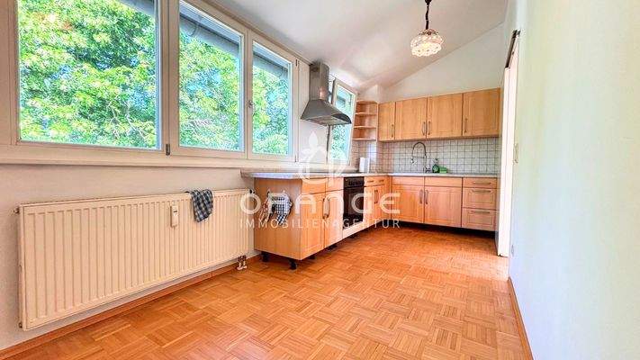 OG: Küche mit EBK