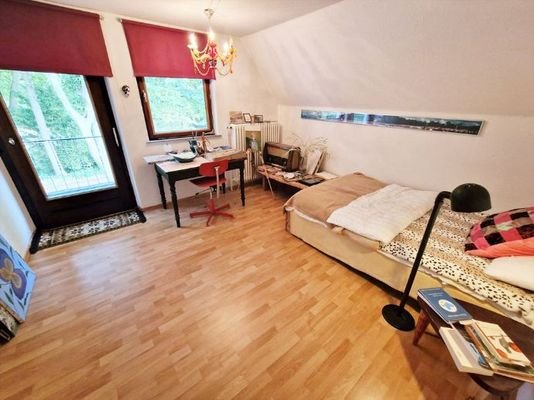 Schlafzimmer DG