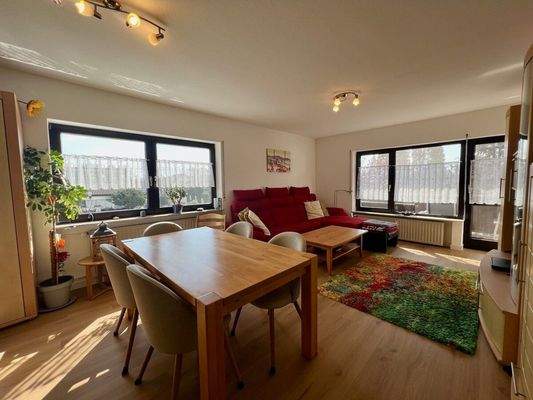 Wohnzimmer | Blick Richtung Balkon