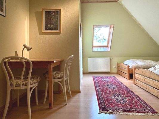 Zimmer im Dachgeschoss