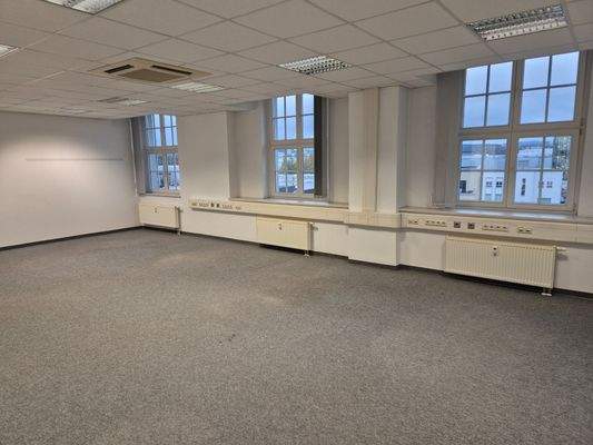 Beispielansicht Büro.jpg