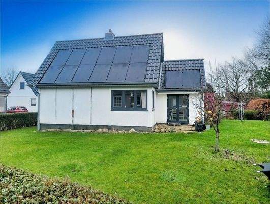 Neues Dach mit Photovoltaic