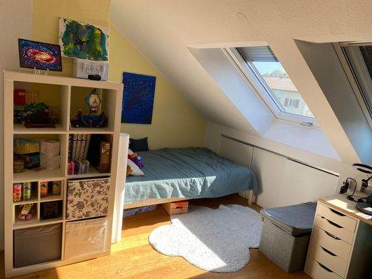 Kinderzimmer DG 2.JPG