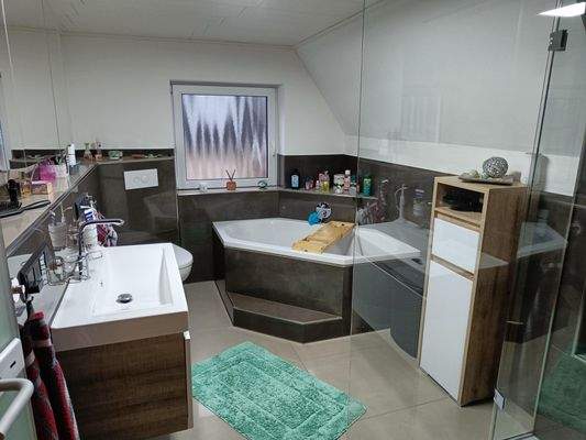 Badezimmer Dachgeschoss