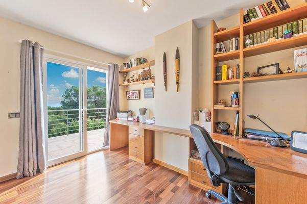 Extra bedroom in villa in Palmanova