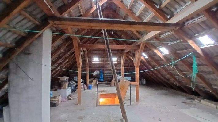 Dachboden / Ausbaureserve