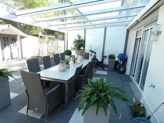 Überdachte Terasse
