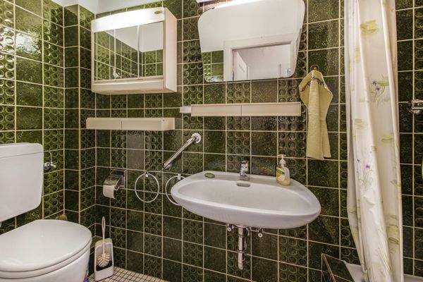 Badezimmer im Erdgeschoss