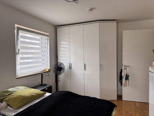 Schrank Schlafzimmer