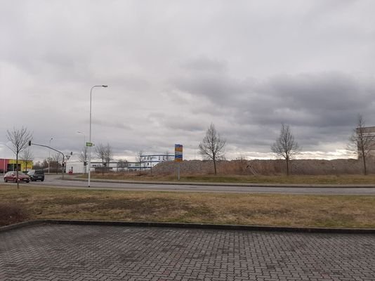 Zuwegung zur Tankstelle