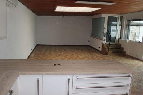 Einheit mit Schwimmbad