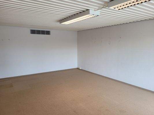 abgedeckter Hallenbadbereich