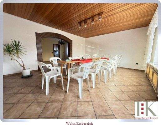 Wohn/Essbereich 