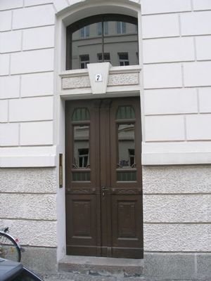 Eingangstu¨r
