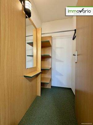 begehbarer Kleiderschrank