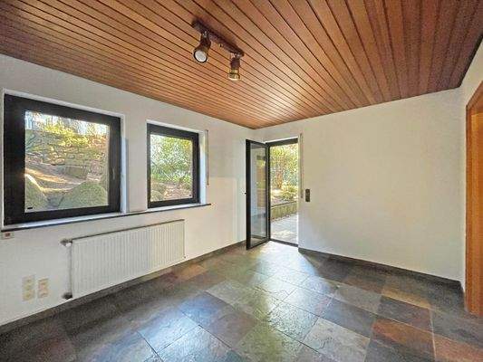 Auch hier sind mit Terrasse und Gartenzugang schöne Zimmer angeboten