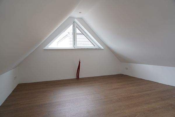 Hobbyraum im Spitzboden