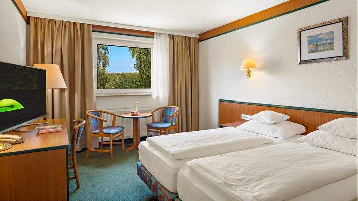 Doppelzimmer_Wiesenseite