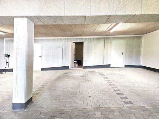 Tiefgaragenstellplatz