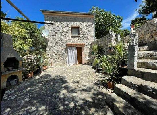 Gepflegtes Einfamilienhaus mit sonniger Terrasse