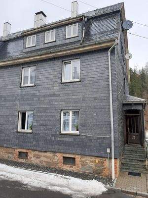 Haus Außenansicht 2.jpg