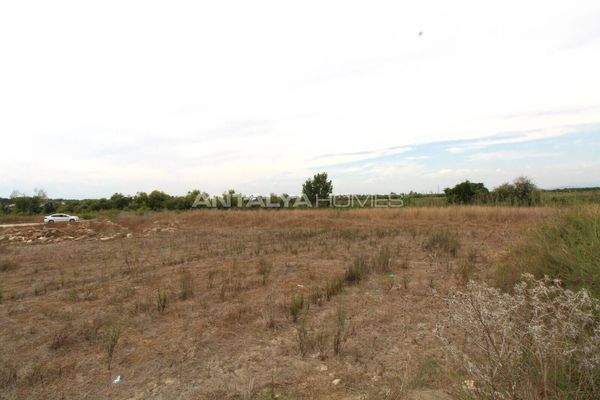 Investment Plot with River View near Amenities in Antalya Belek
