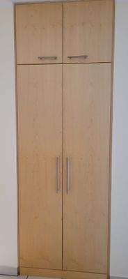 Einbauschrank Flur.jpg