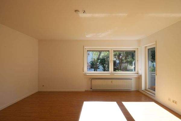 Wohn-, und Esszimmer NEU